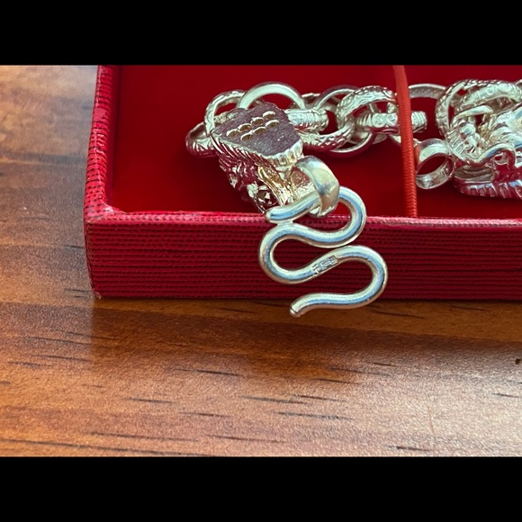 Silver chain with dragon clasp - Picture 4 of 7